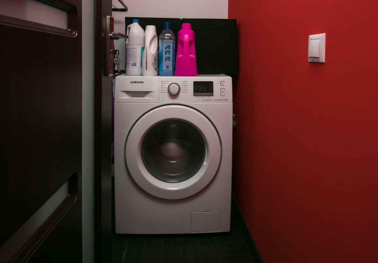 Apartament 2 Camere Bukares Bagian luar foto